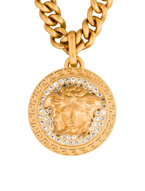 versace medusa head pendant necklace